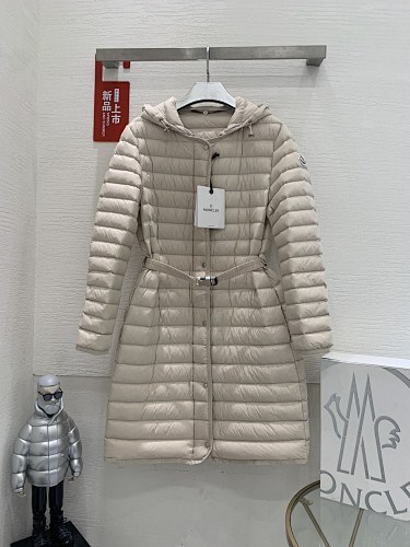 MONCLER 011