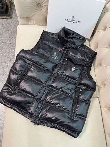 MONCLER 021