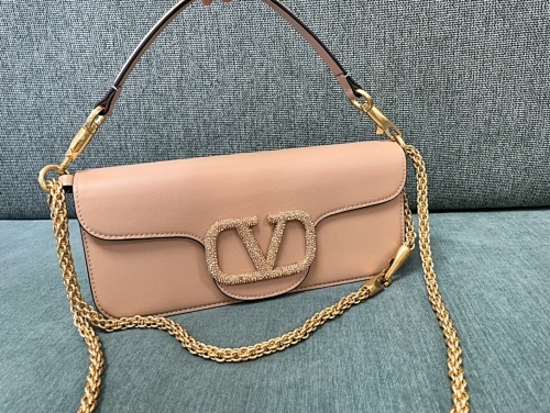 Valentino  0080