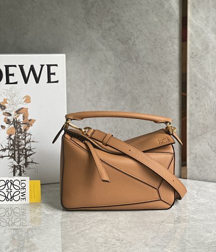 Loewe    0037