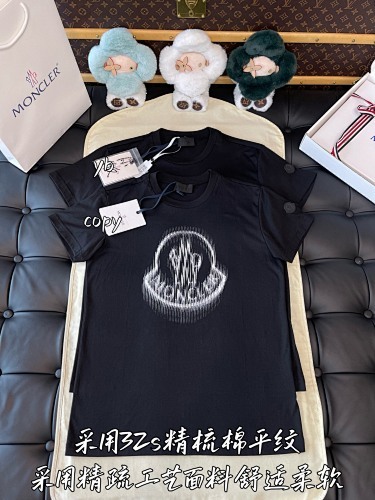MONCLER  023