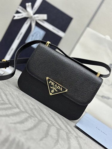 PRADA 0086