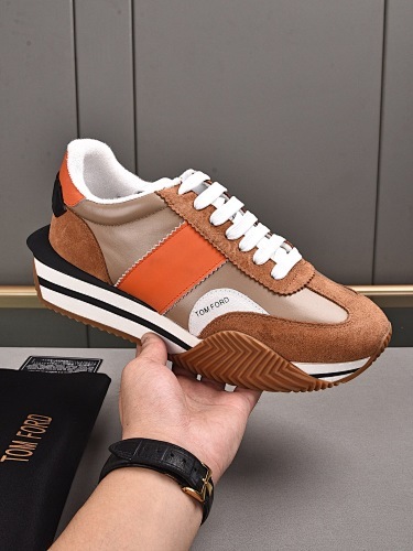 THOM BROWNE  Size:38-45 (26)