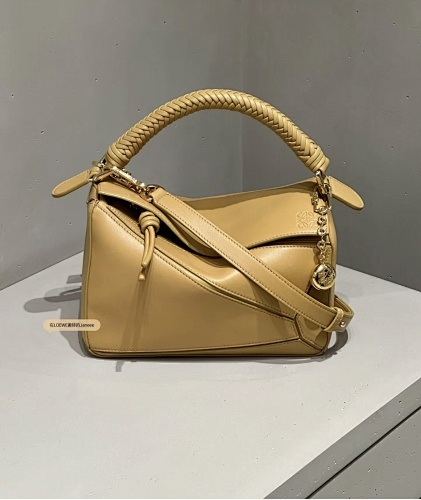 Loewe    0071