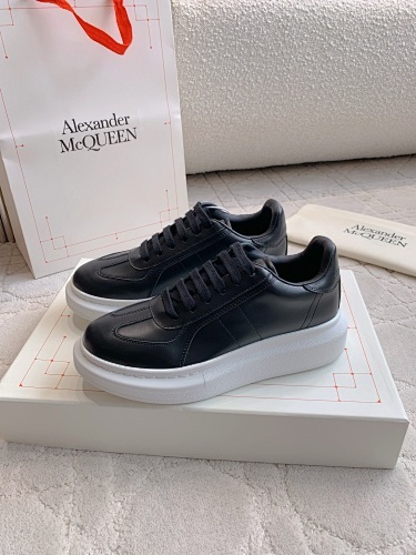 McQueen 077