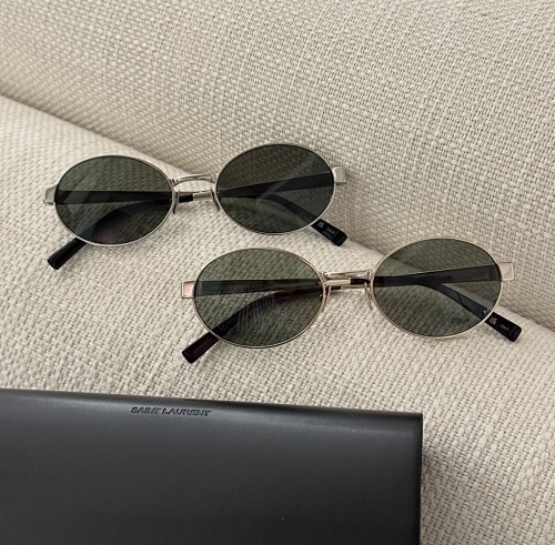 SAINTLAURENT 0060