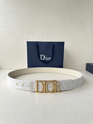 DIOR0079