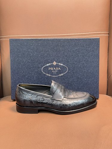 PRADA   0015