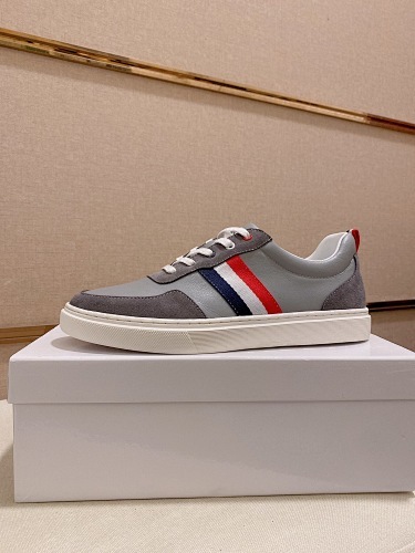 THOM BROWNE  Size:38-45 (13)