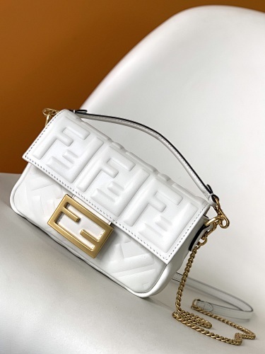 FENDI 0019