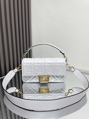 FENDI  0044