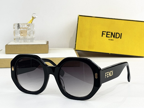 FENDI  0071