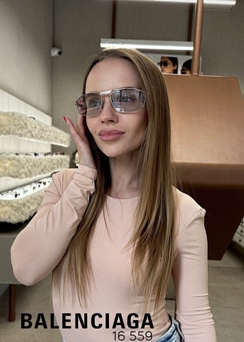Balenciaga 058