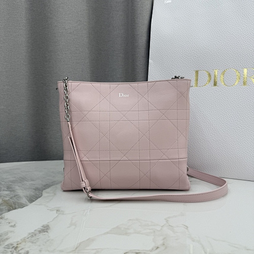 DIOR 0089