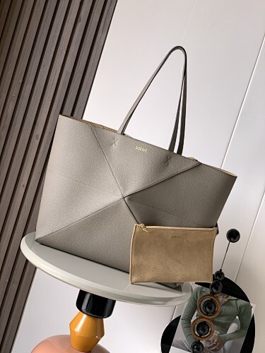 Loewe    0124