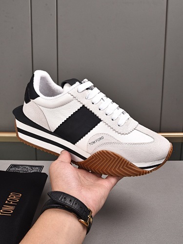 THOM BROWNE  Size:38-45 (25)