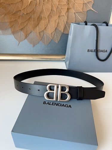 Balenciaga 0000
