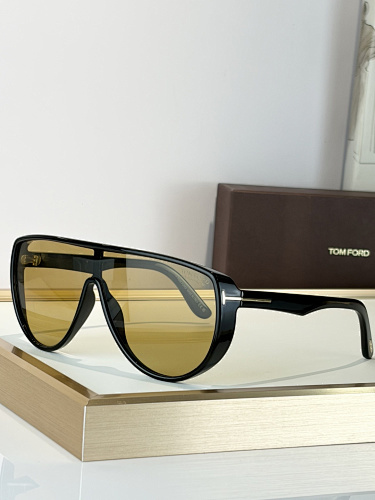 TOM FORD  0033