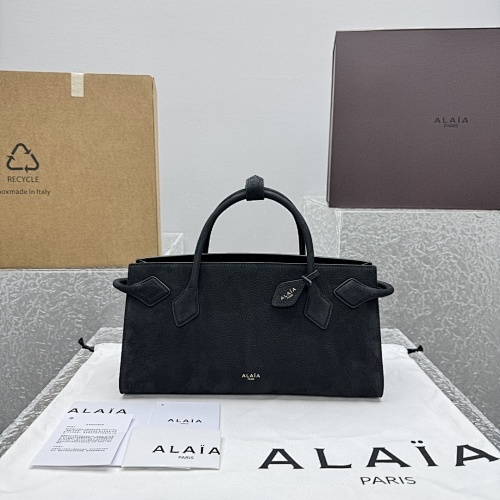 Alaia0005