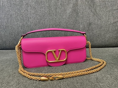 Valentino  0114