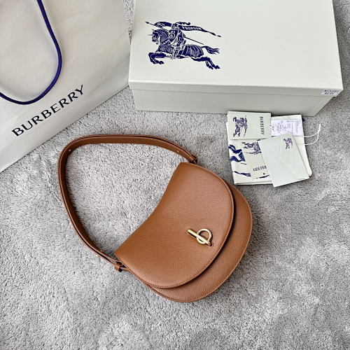 BURBERRY  0276