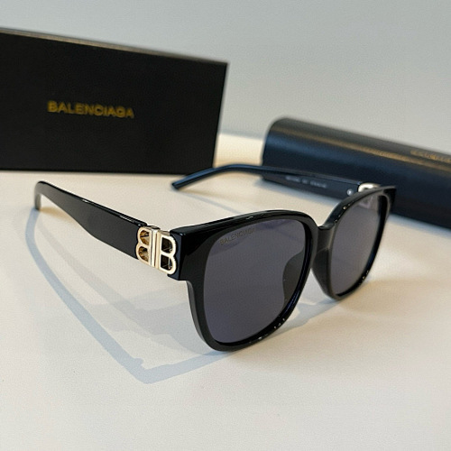 Balenciaga 0015