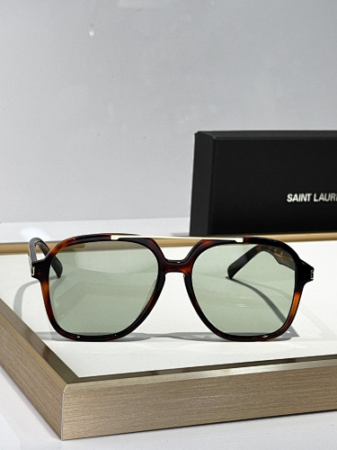 SAINTLAURENT 0024