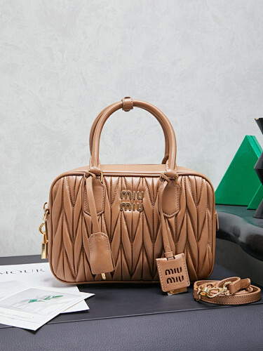 MIUMIU 0086