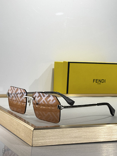 FENDI  0026
