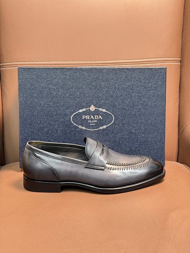 PRADA   0017