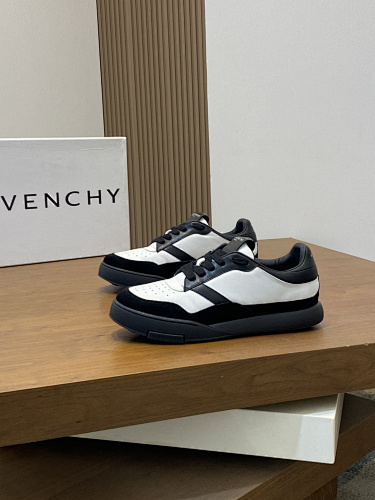 GIVENCHY  0114