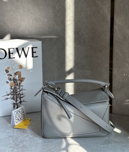 Loewe    0030