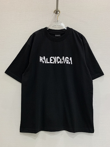 Balenciaga 001