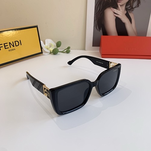 FENDI 0018