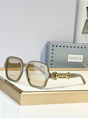GUCCI   0064