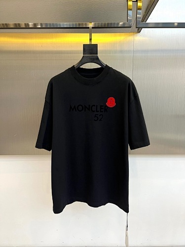 MONCLER  0032