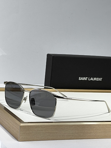 SAINTLAURENT 0005