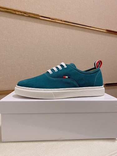 THOM BROWNE  Size:38-45 (19)