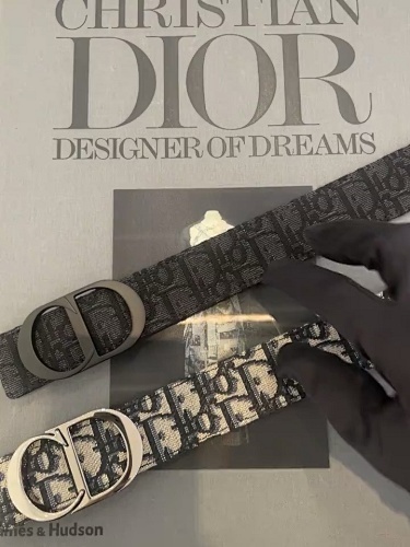 DIOR0026