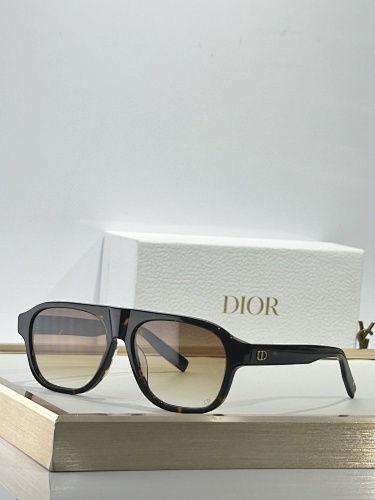 DIOR0042
