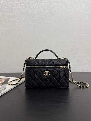 Chanel  0220