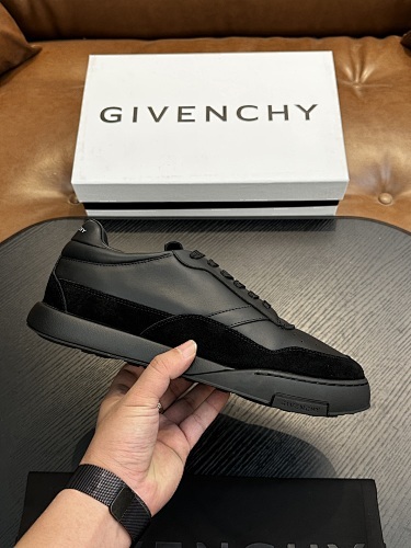 GIVENCHY  0059