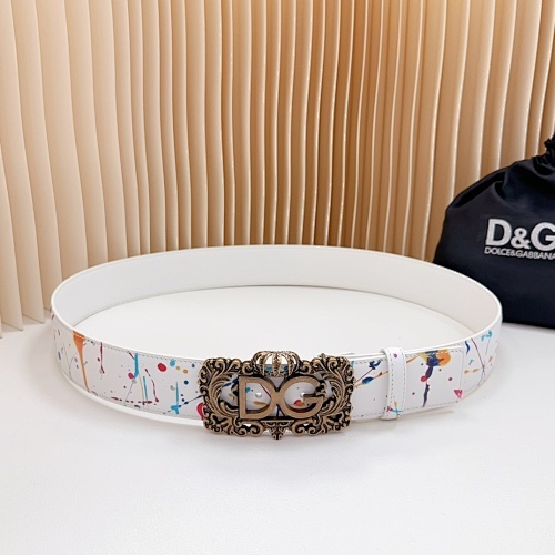 D&G  000
