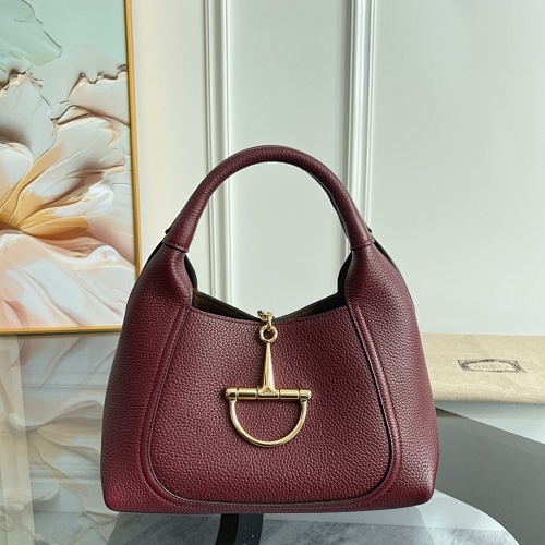GUCCI   0105