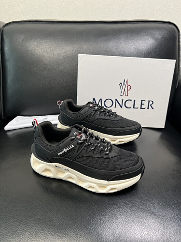 MONCLER  0018