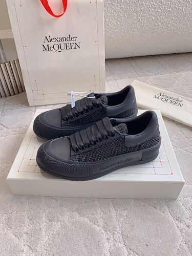 McQueen 044
