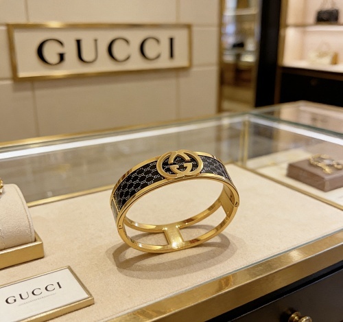 GUCCI   0044