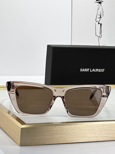 SAINTLAURENT 0043