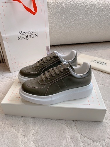 McQueen 075