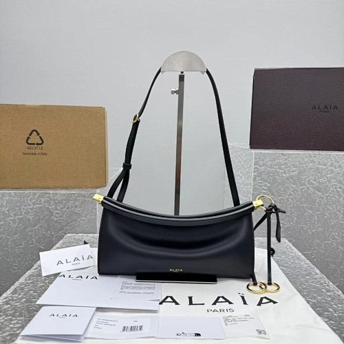 Alaia0020